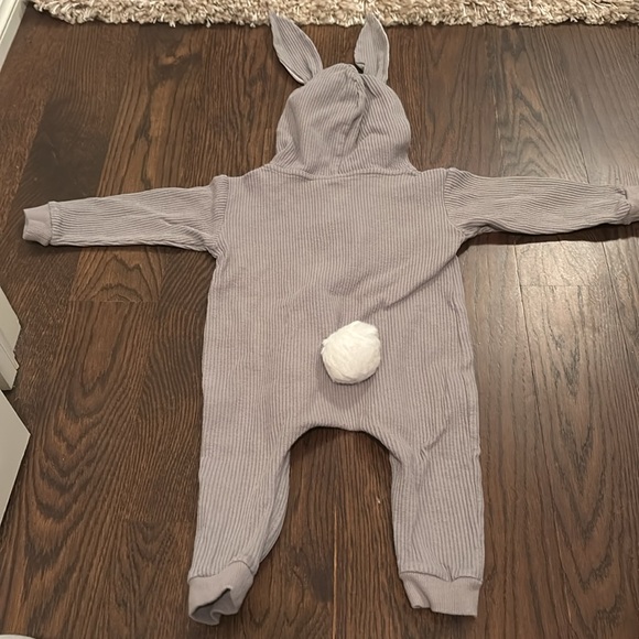 Baby Bunny Romper - Picture 6 of 6